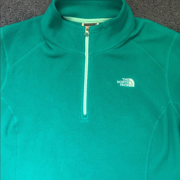 The North Face Turquoise Quarter-Zip Fleece Great condition - Picture 2 of 4
